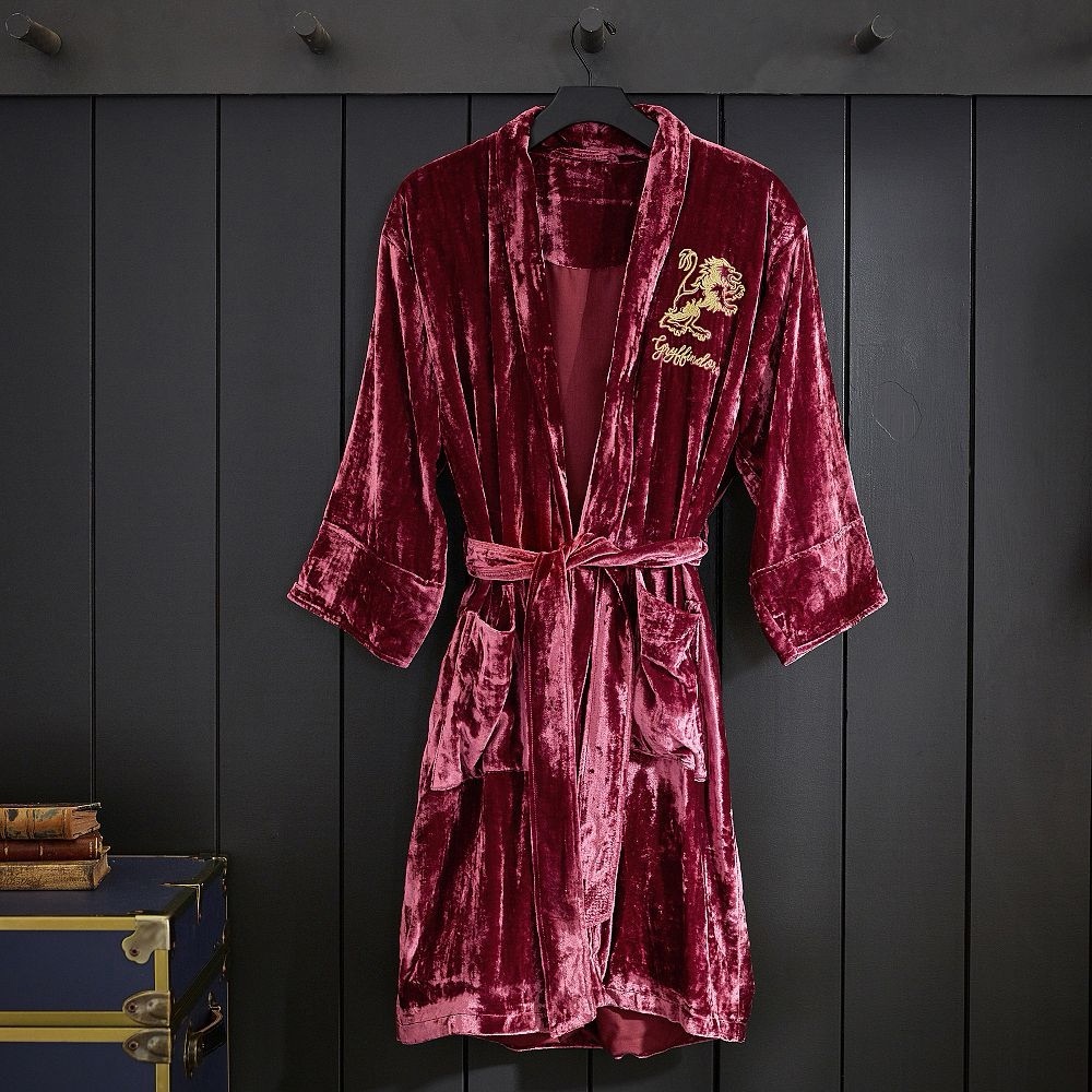 Pottery Barn Teen Harry Potter Gryffindor Velvet Robe